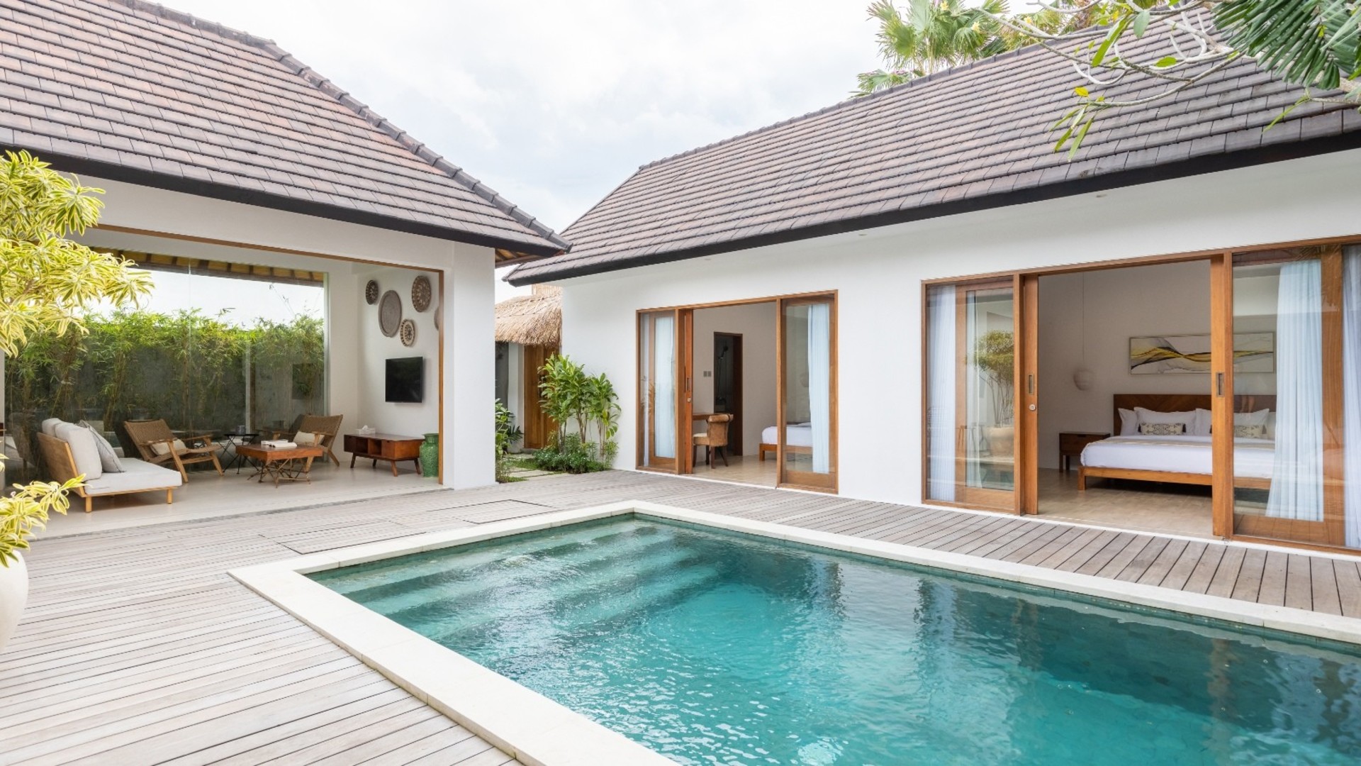 Hidden Gem 3BR Villa W/ Private Pool, Bali Villa 2222