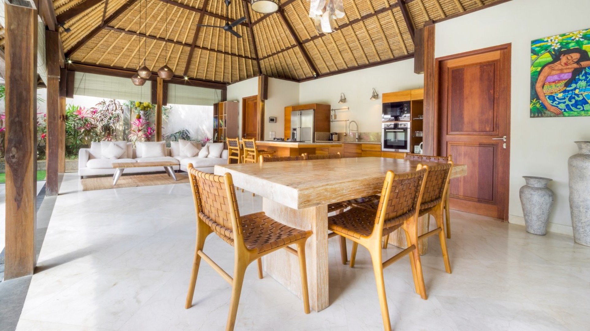 Fantastic 3BR Villa W/ Pool & Garden, Bali Villa 2228