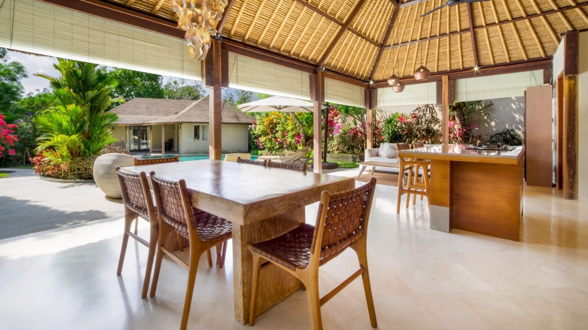 Fantastic 3BR Villa W/ Pool & Garden, Bali Villa 2228