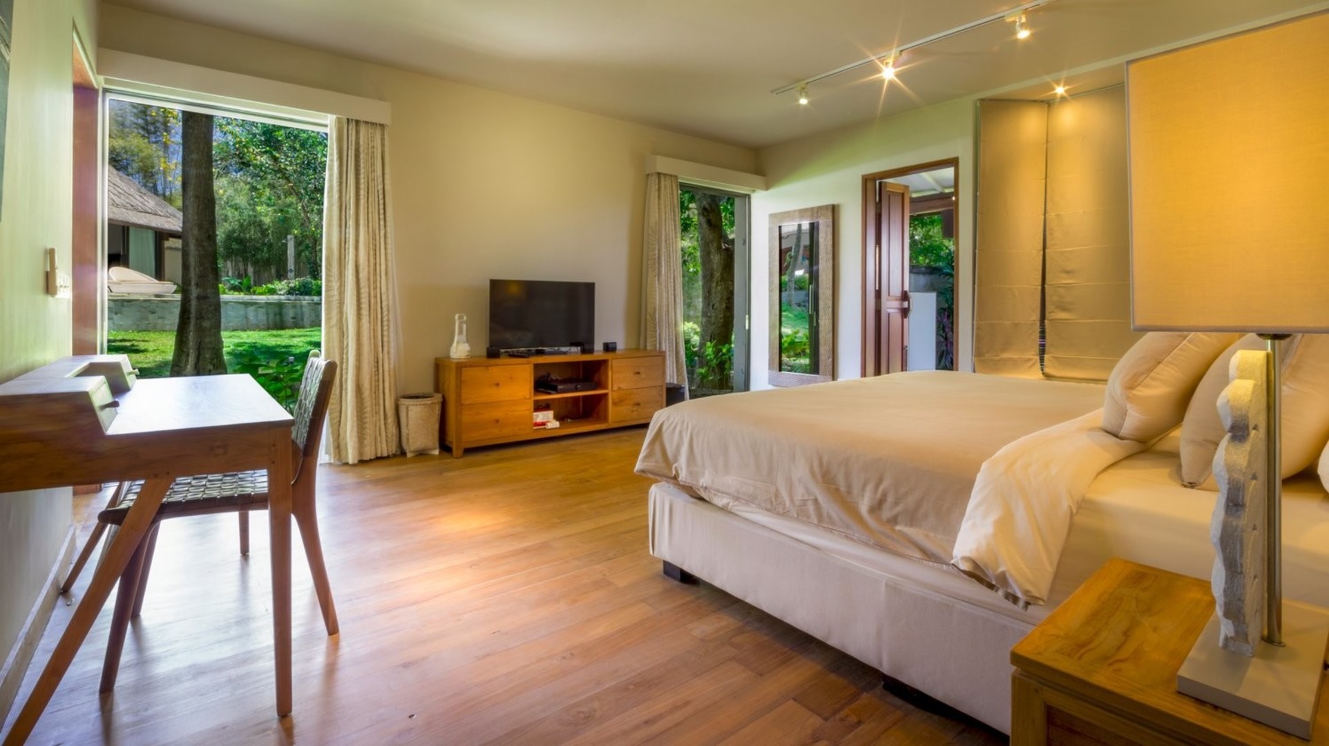 Dreamy 3BR Villa With Pool & Garden, Bali Villa 2229