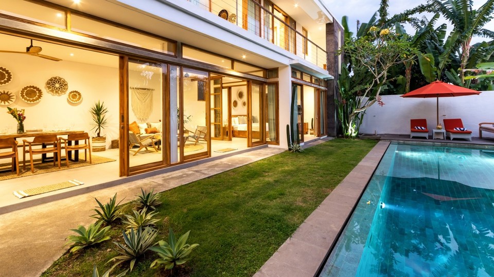Enjoy Fully Equipped 4BR Villa W/ Pool & Garden, Bali Villa 2236