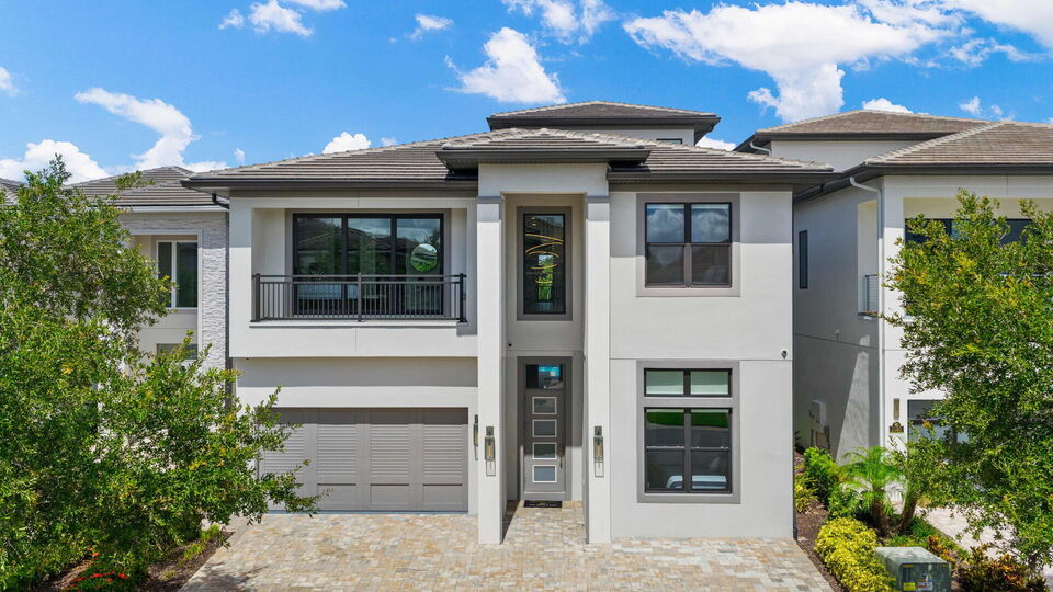 5 Star Villa Opus – A Signature Luxury Estate