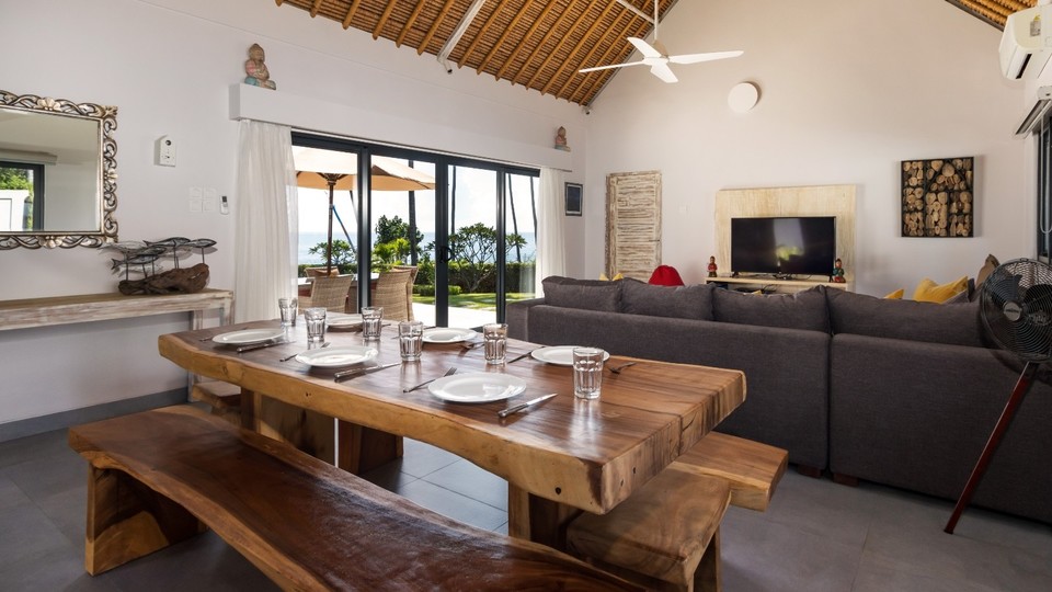 Renovated 3BR Villa W/ Pool - Perfect for Couples , Bali Villa 2237