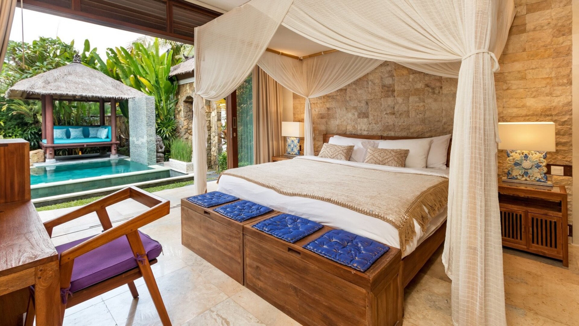 Enjoying Your Holiday in a Luxury 5 Star Villa in Candidasa, For Less Than a Hotel, Villa Bali 2243
