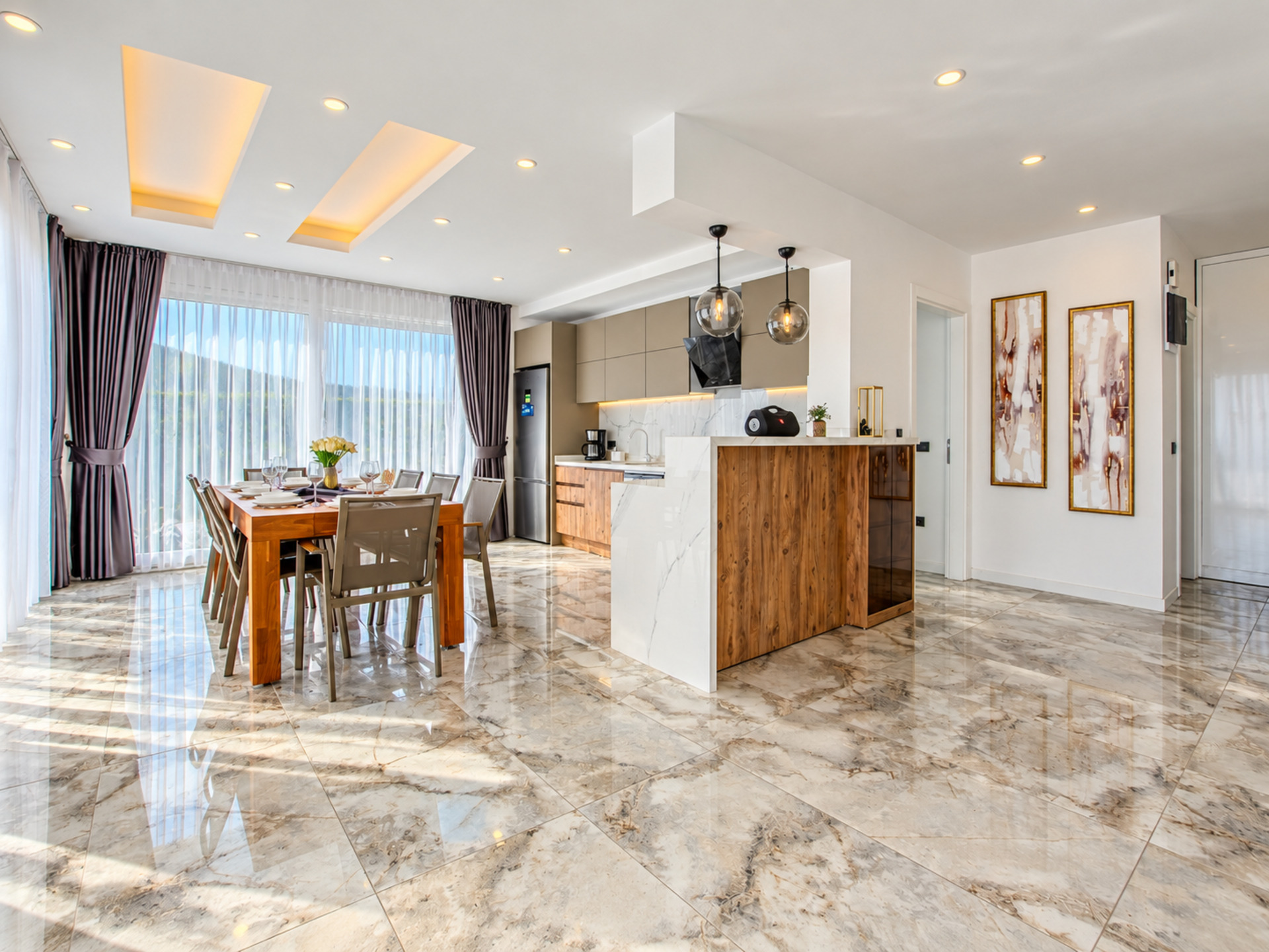 5 Star Villa Horizon – Mountain & Sea Escape