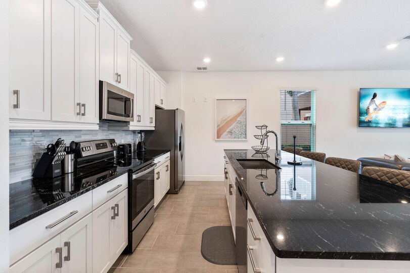 Rent the Perfect 4 Bedroom Villa, Reunion Resort Villa 1018