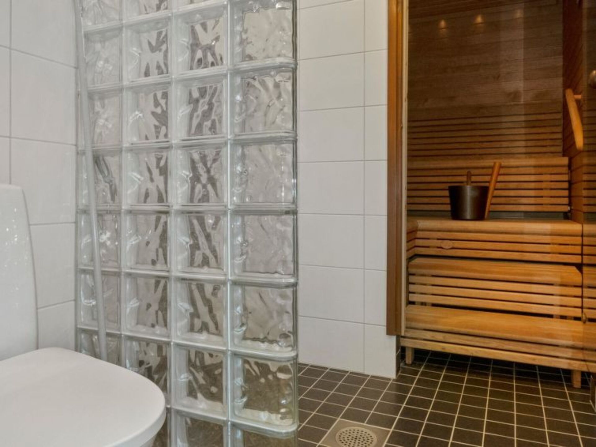 Luxury Home, Idyllic Location, Salla 1286