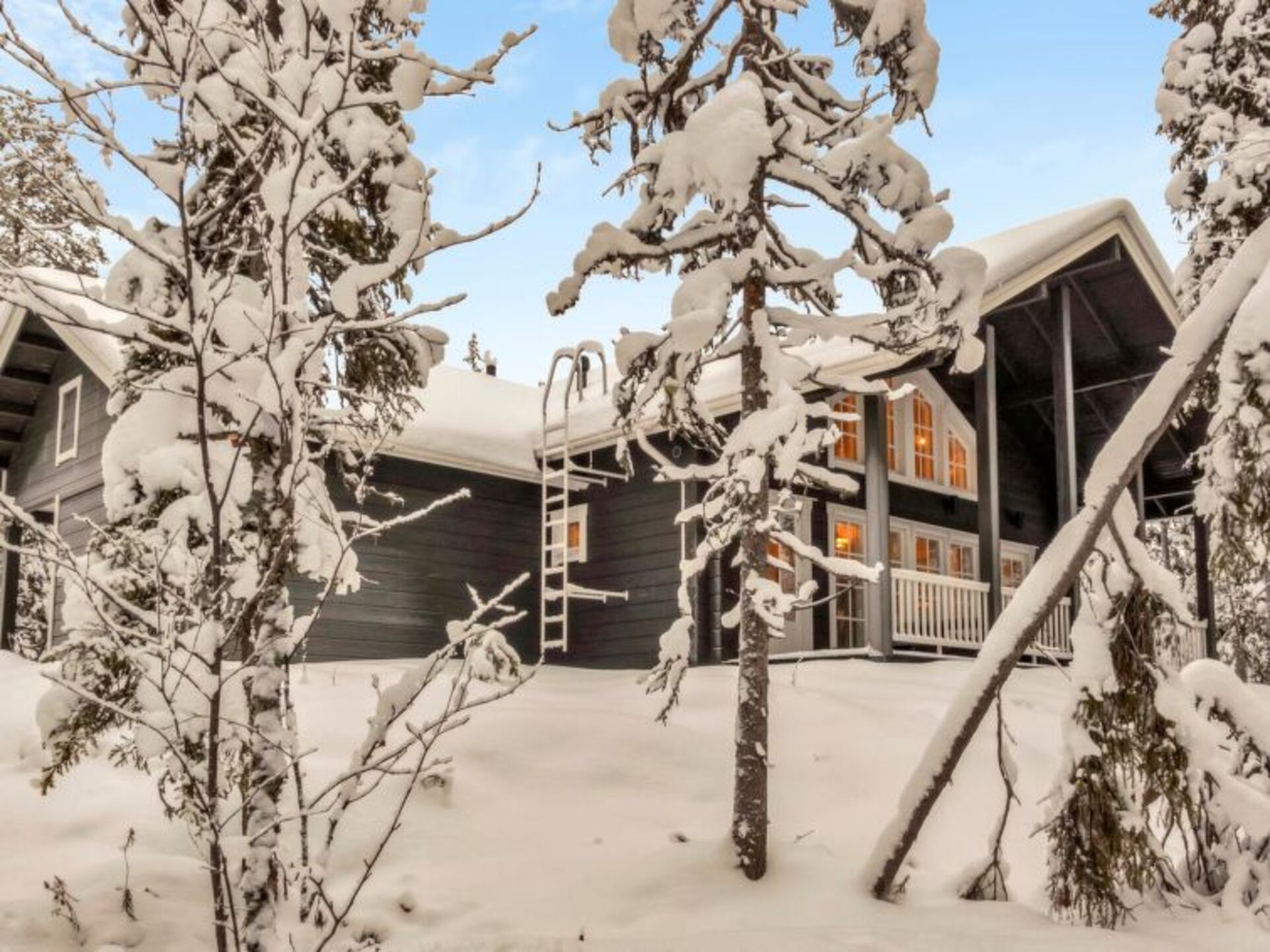 Luxury Home, Idyllic Location, Salla 1286
