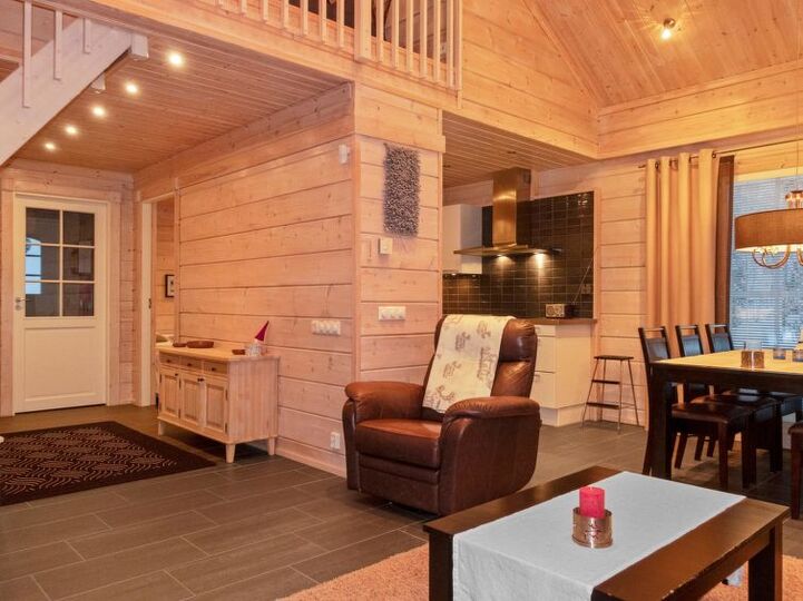 Luxury Home, Idyllic Location, Salla 1286