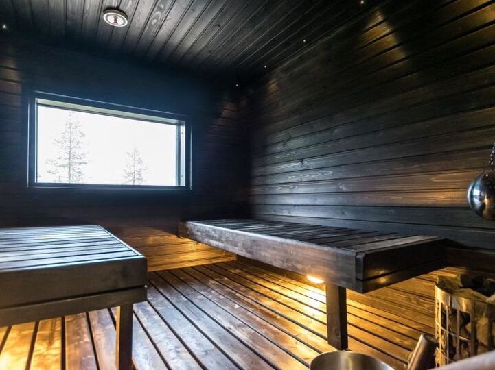 Luxury Home, Idyllic Location, Pelkosenniemi 1269