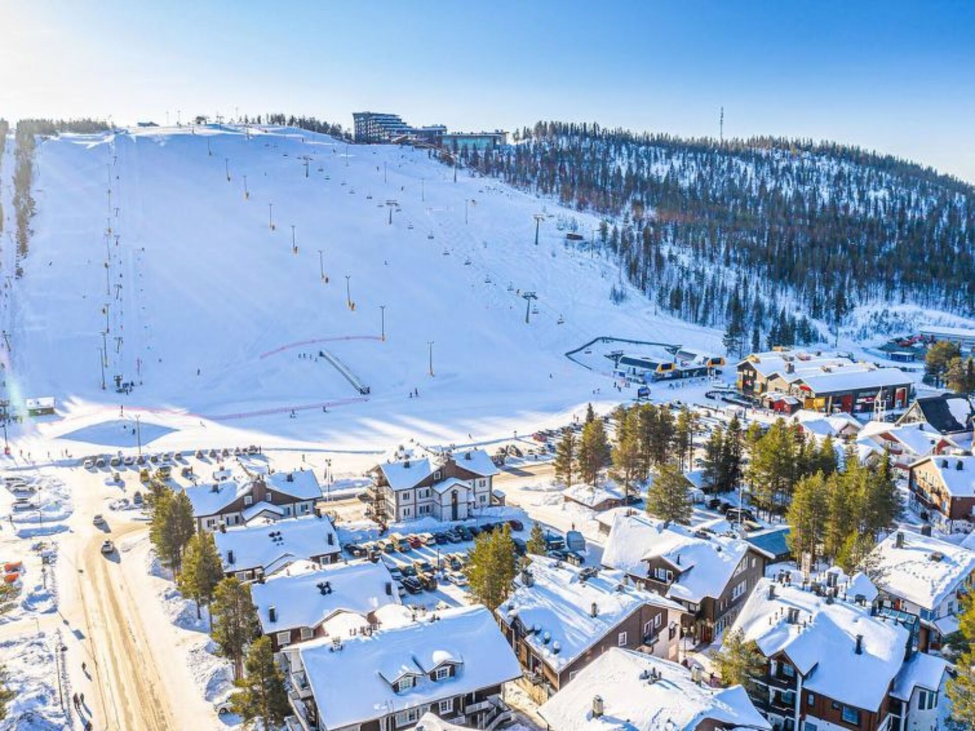 Luxury Home, Idyllic Location, Kittilä 1306
