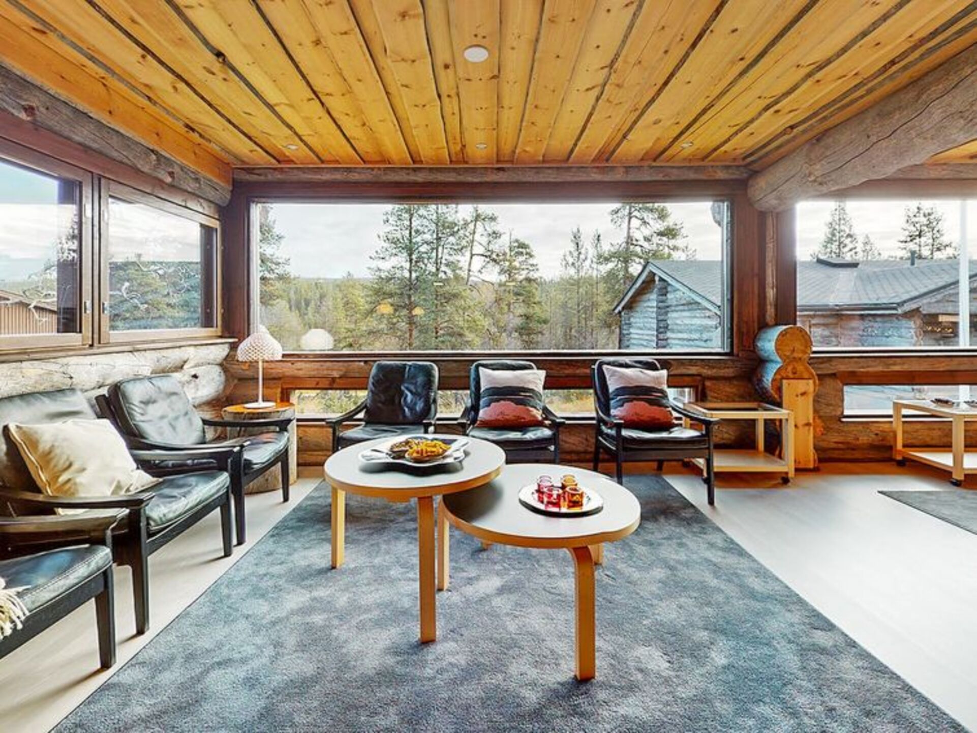 Your Home from Home, Inari 1307