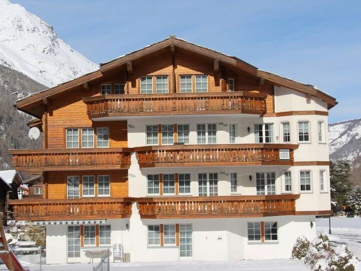 Serene Villa Escape in Saas-Grund, 1258, Saas-Grund, Switzerland