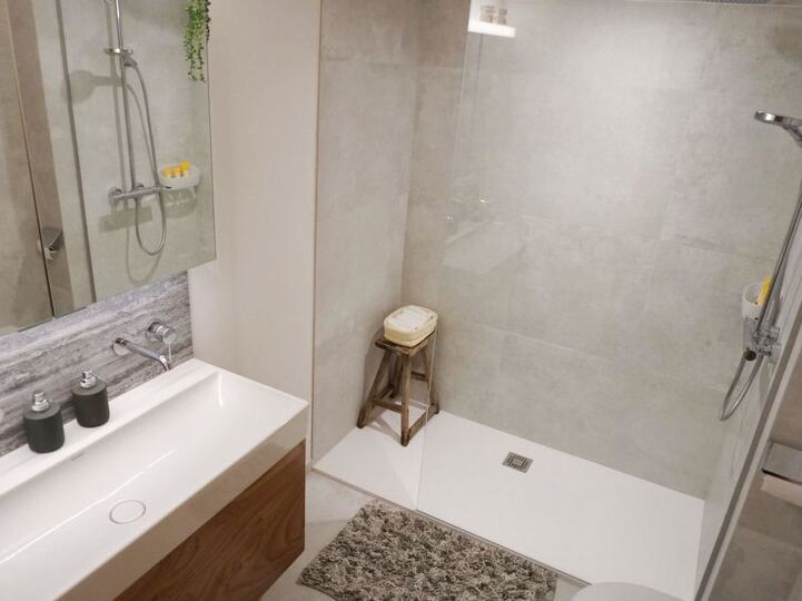 Elegant 2 Bedroom Villa in Zweisimmen, 1195