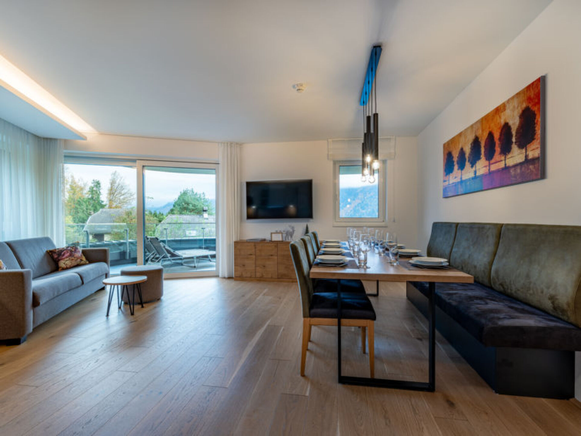 Kitchen / Dining Room