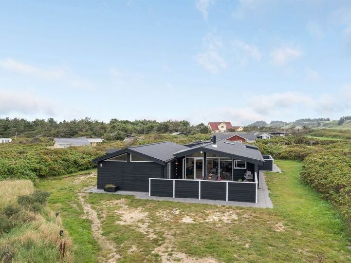 Luxury Home, Idyllic Location, Hjørring 1051, Hjørring, Denmark