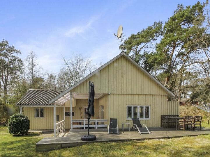 Exclusive Home in Perfect Location, Nexø 1029, Nexø, Denmark