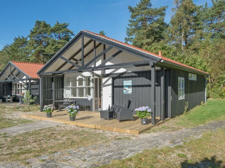 Exclusive Home in Perfect Location, Væggerløse 1083, Væggerløse, Denmark