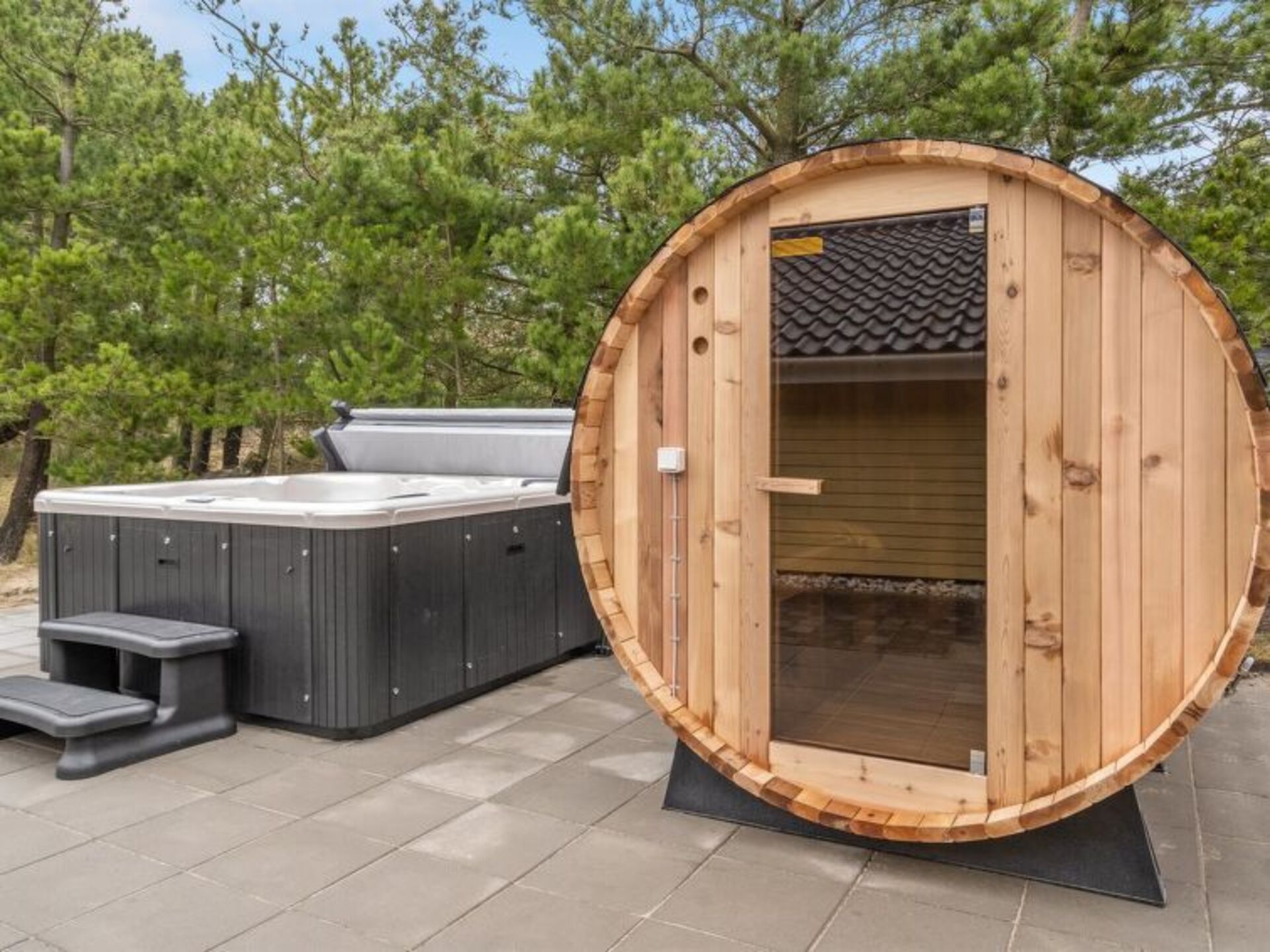 Bathroom / Wellness
