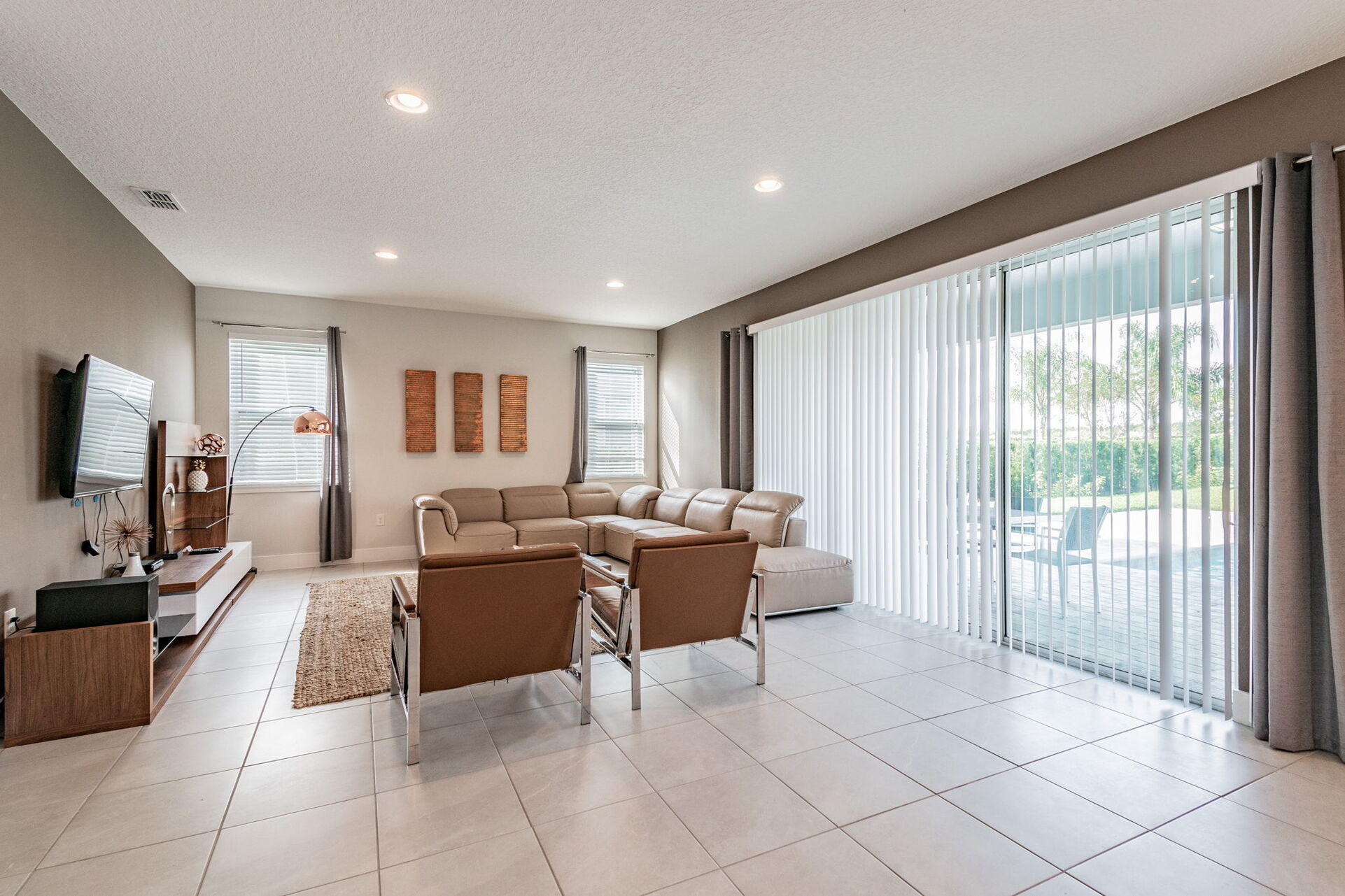 Rent the Perfect 5 Bedroom Villa, Encore Resort Villa 6416