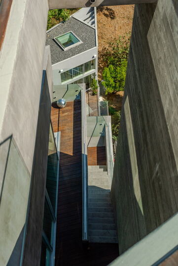 Hollywood Majesty: G Residence