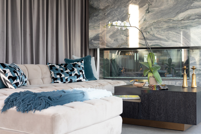 Hollywood Majesty: G Residence