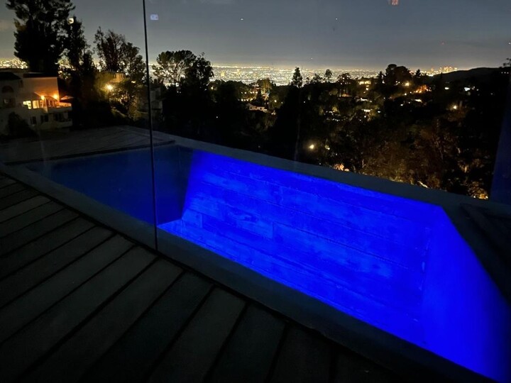 Hollywood Majesty: G Residence