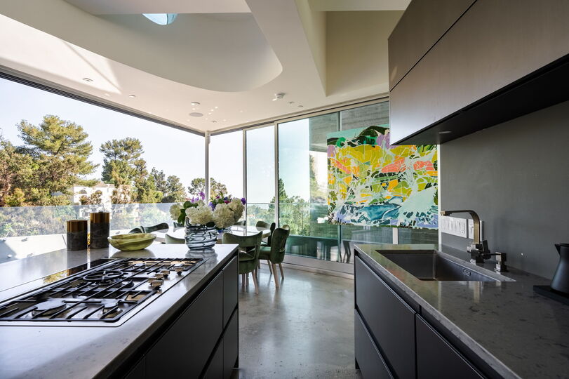 Hollywood Majesty: G Residence