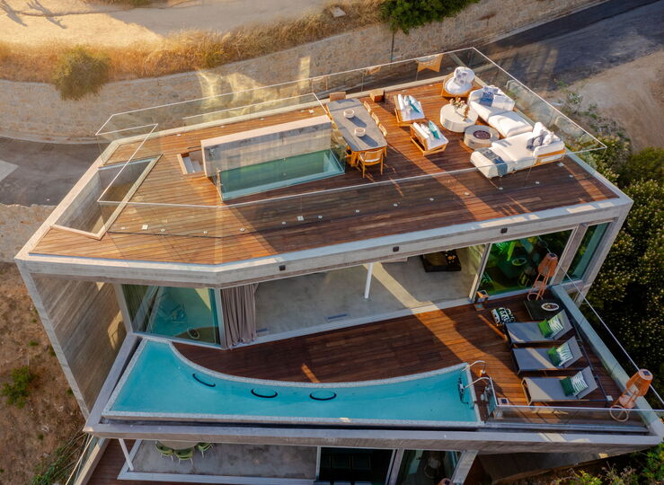 Hollywood Majesty: G Residence