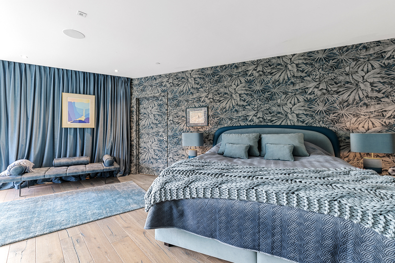 Hollywood Majesty: G Residence