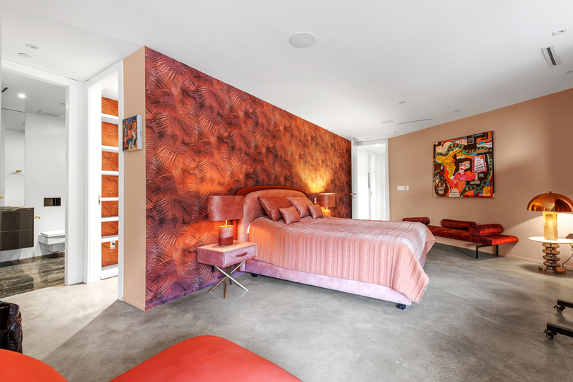 Hollywood Majesty: G Residence