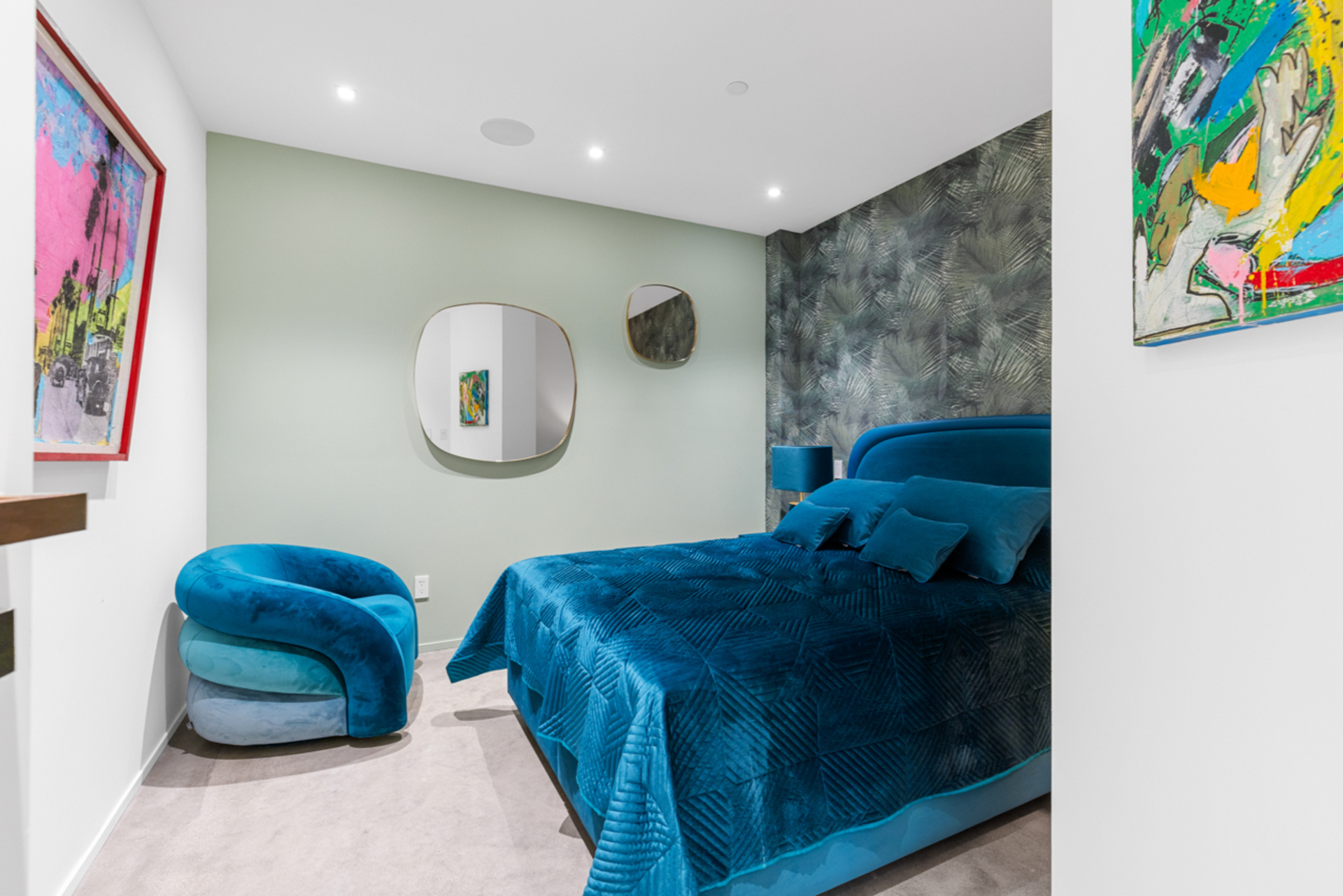 Hollywood Majesty: G Residence