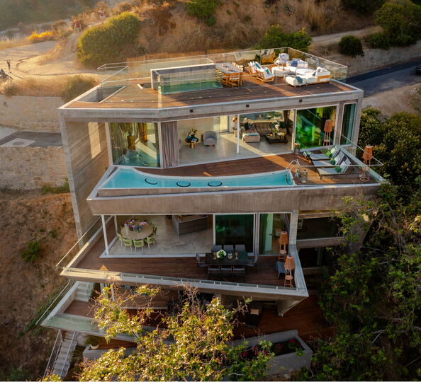 Hollywood Majesty: G Residence