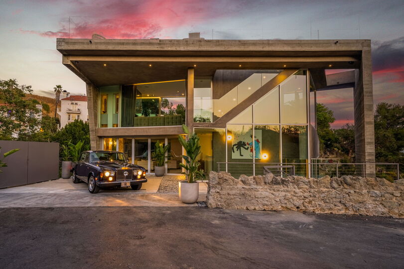 Hollywood Majesty: G Residence