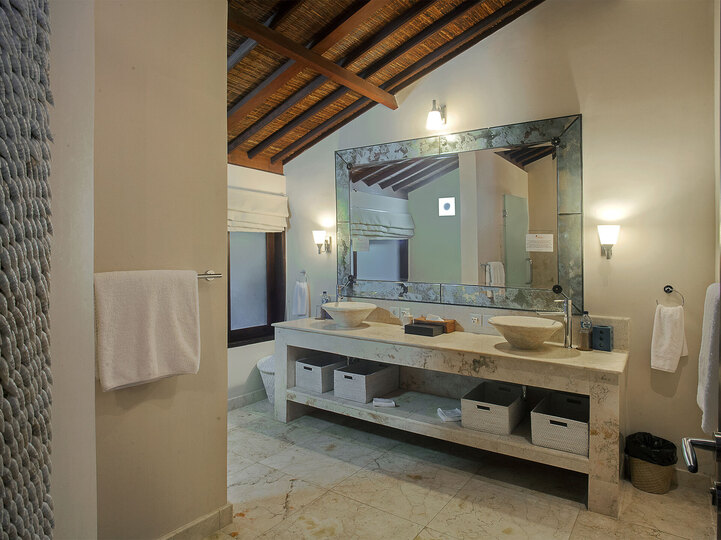 Guest suite one ensuite