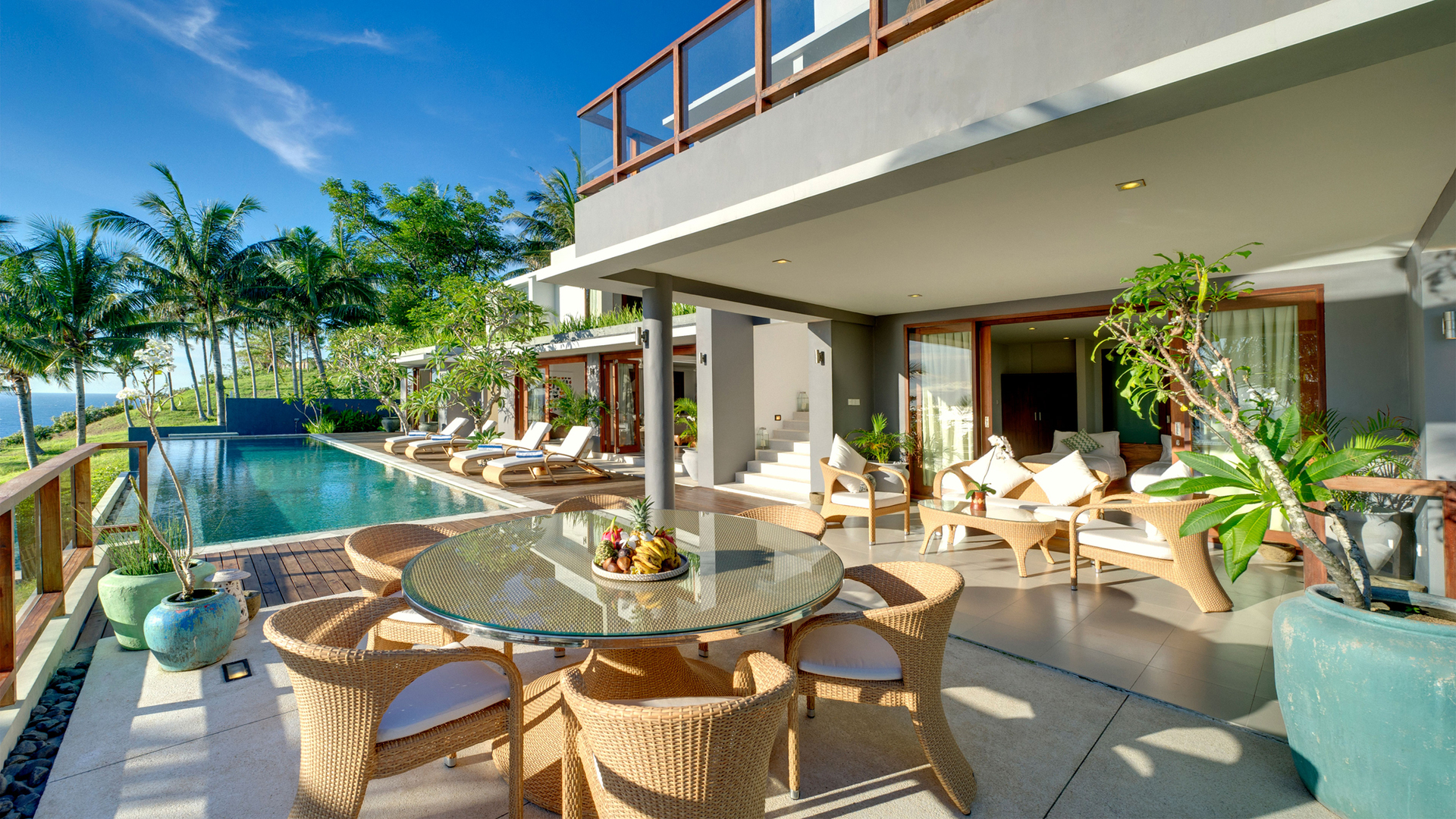 Elegant 5 BR Villa with Ocean Views,8