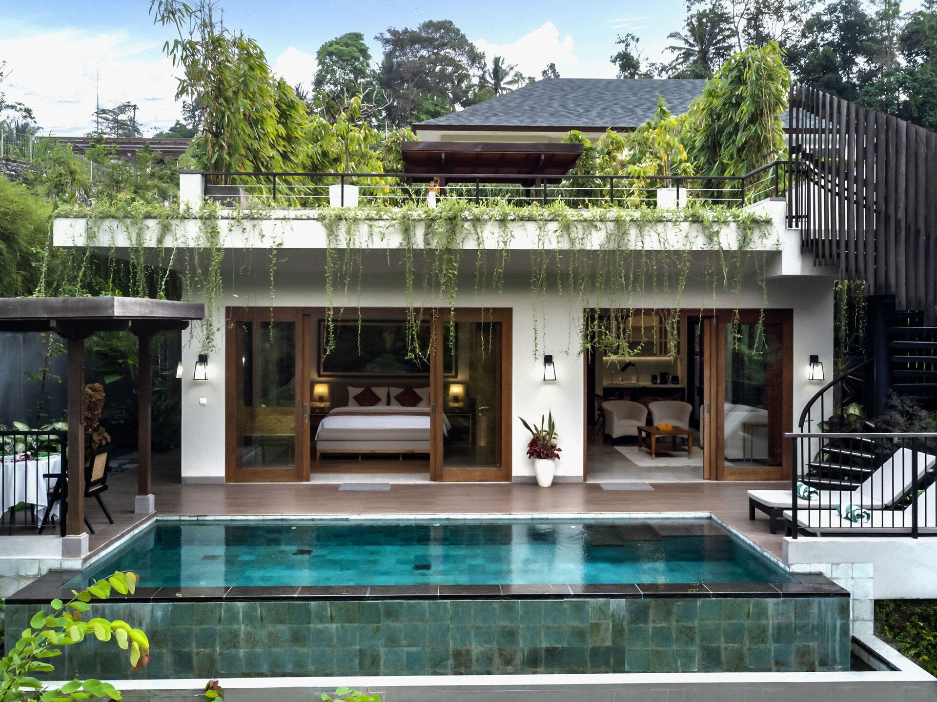 Pala Ubud - Villa Catur - Cosy modern tropical riverside villa