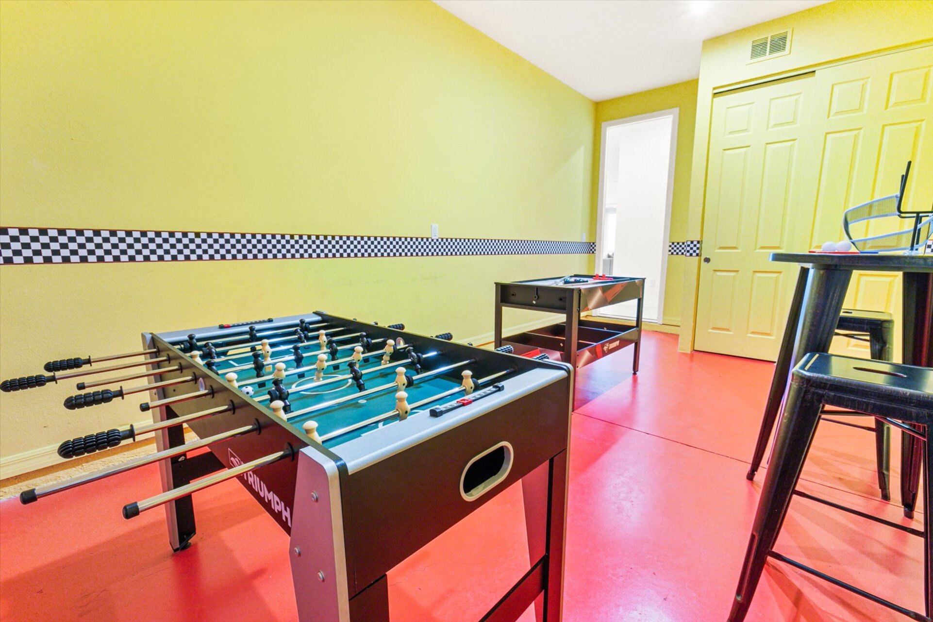 Game Room (Angle)