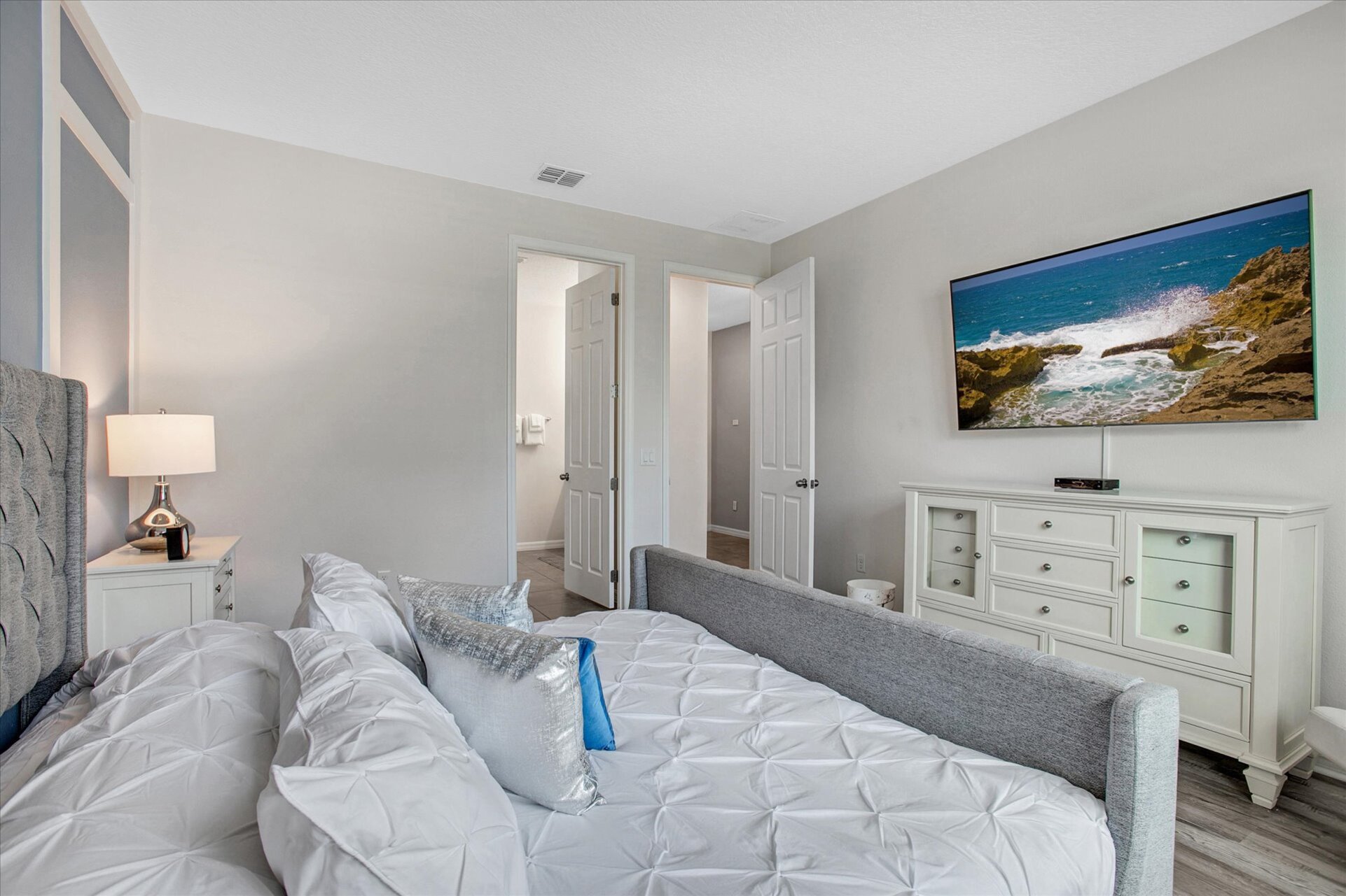 Master King Bedroom 1 (Angle)
65" Smart TV