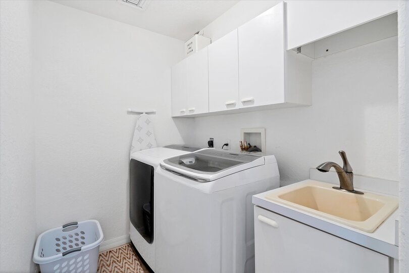 full-size washer & dryer