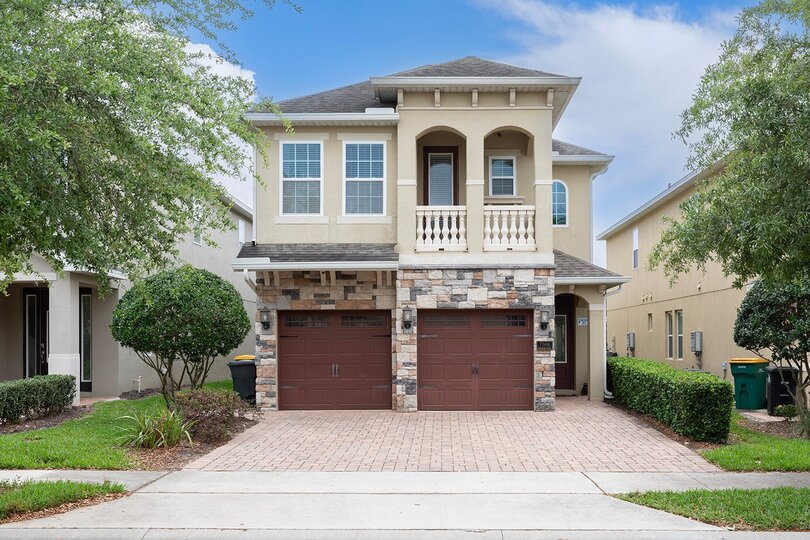 Unleash Your Dreams in a Magical Getaway, Orlando Villa 1000