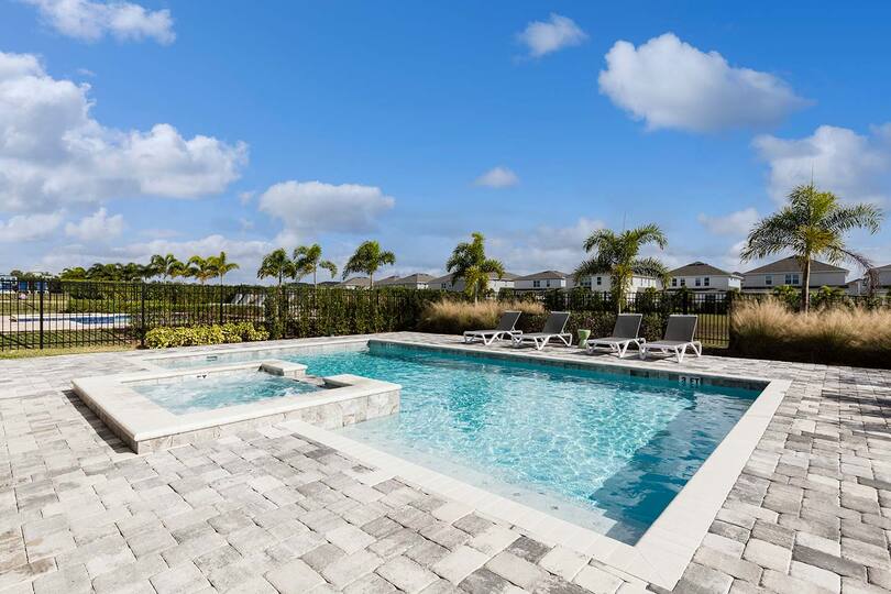 Escape & Unwind at Paradise Retreat, Orlando Villa 6677