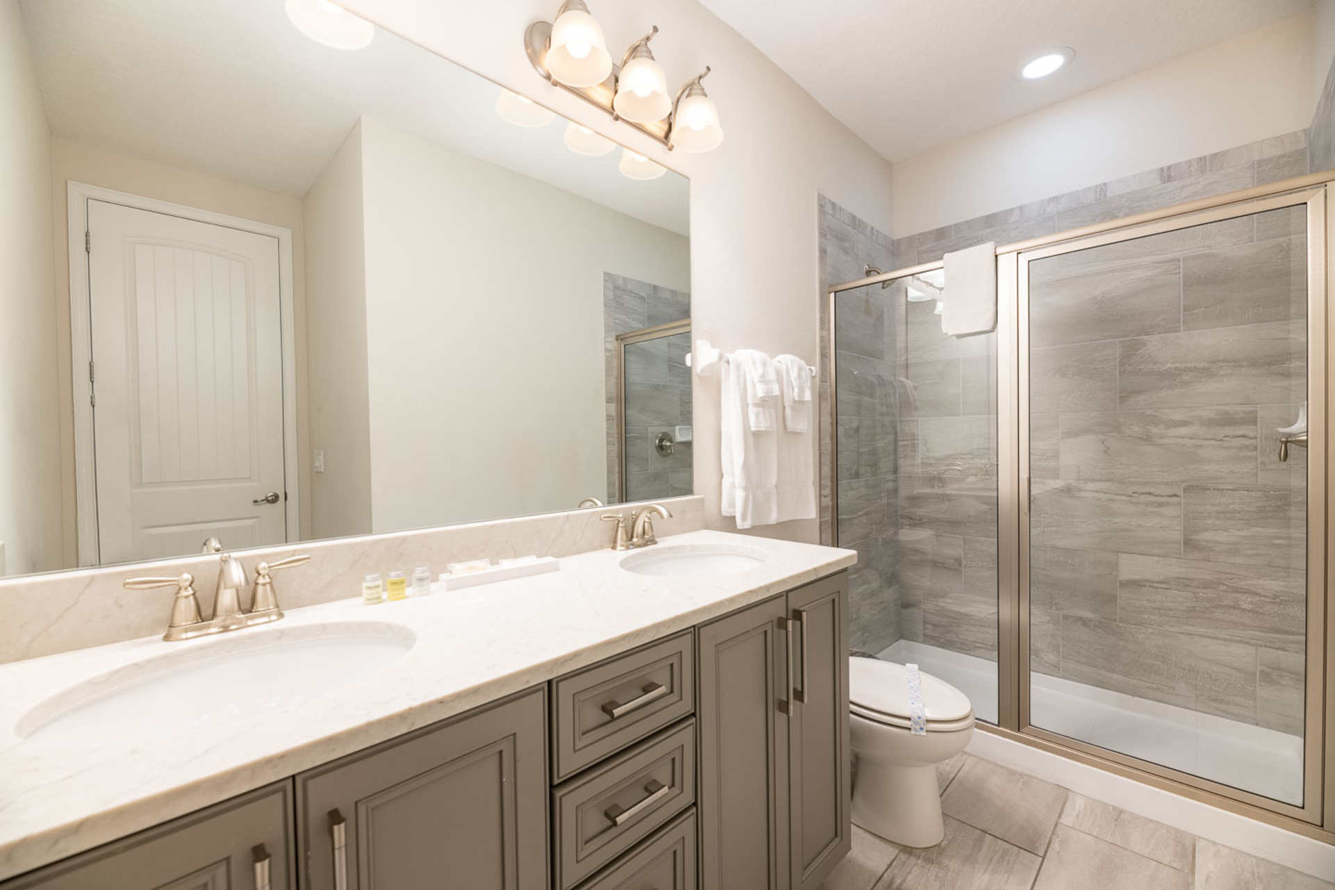 Embrace Adventure and Joy at Your Family Oasis, Orlando Villa 6678