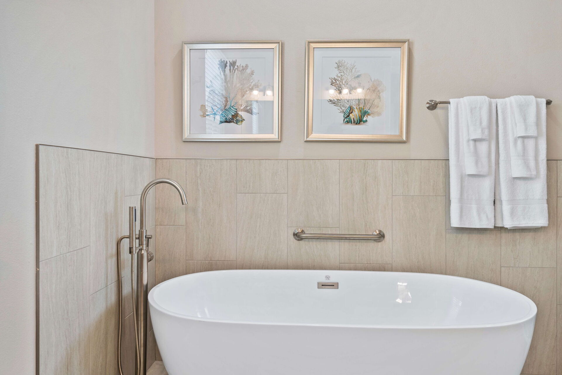 Embrace Comfort and Elegance in Your Dream Escape