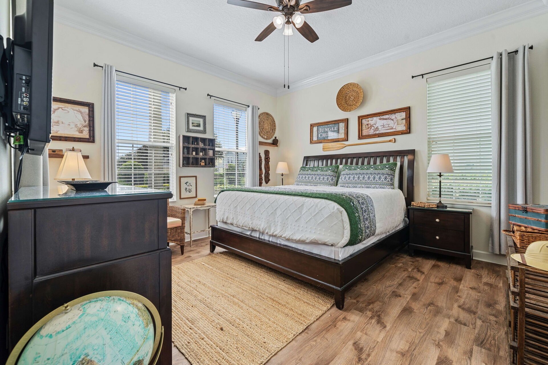 Escape to a Luxurious Safari Experience, Orlando Villa 6681