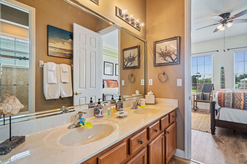 Escape to a Luxurious Safari Experience, Orlando Villa 6681