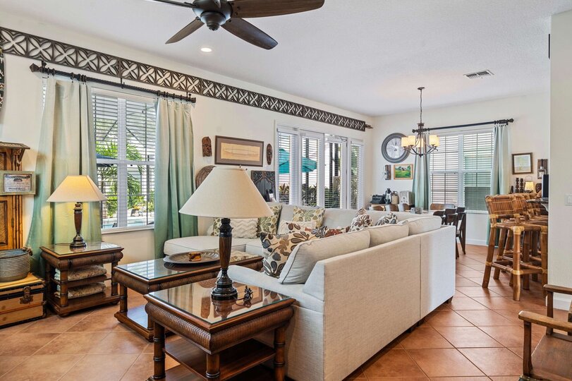 Escape to a Luxurious Safari Experience, Orlando Villa 6681