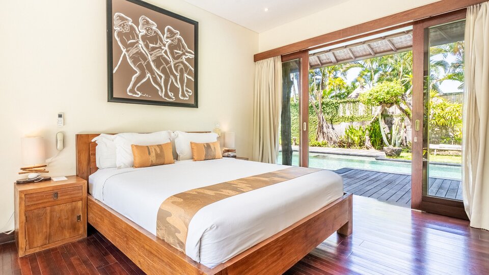 Rent Your Own 5 Star Private Villa in Seminyak, Bali Villa 2246