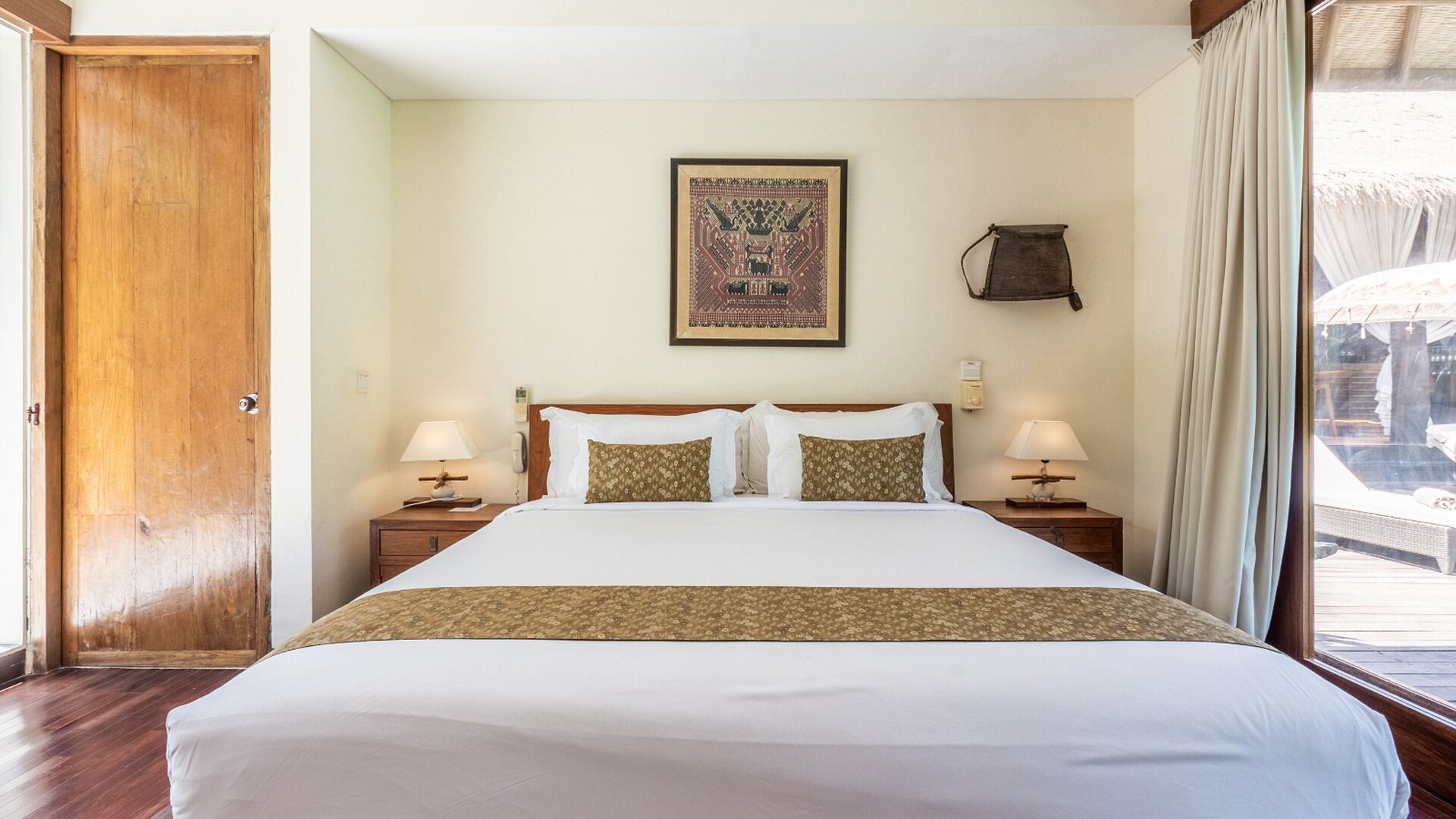 Rent Your Own 5 Star Private Villa in Seminyak, Bali Villa 2246