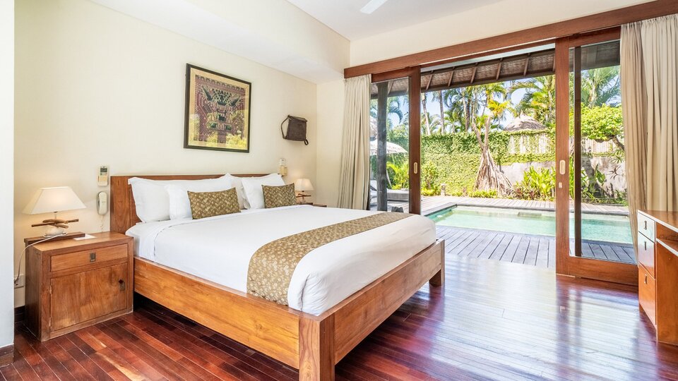 Rent Your Own 5 Star Private Villa in Seminyak, Bali Villa 2246